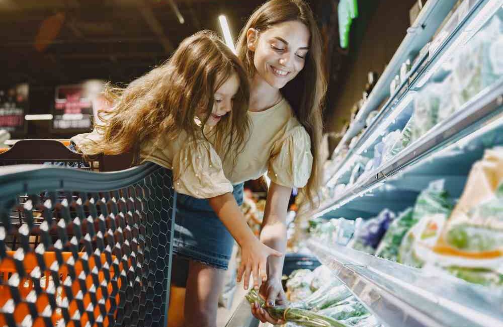 Gondola racks in a super market